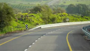 001 road to the golan heights